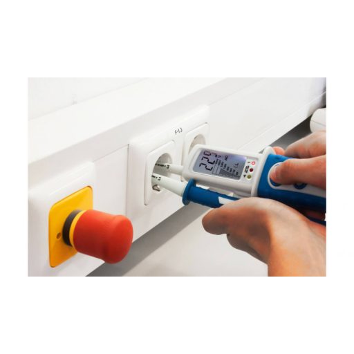 Peaktech P 1090 feszültség és RCD teszter